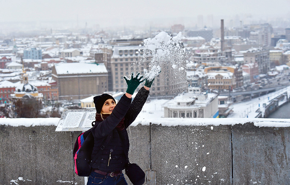 111689ukraine-snow-we11-14-copy