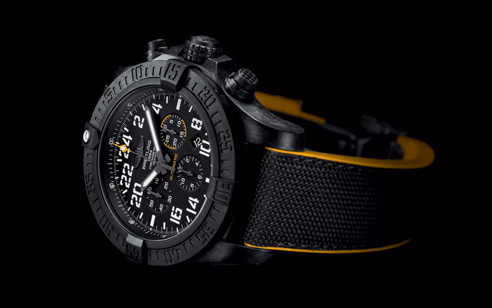 breitling-avenger-hurricane_01