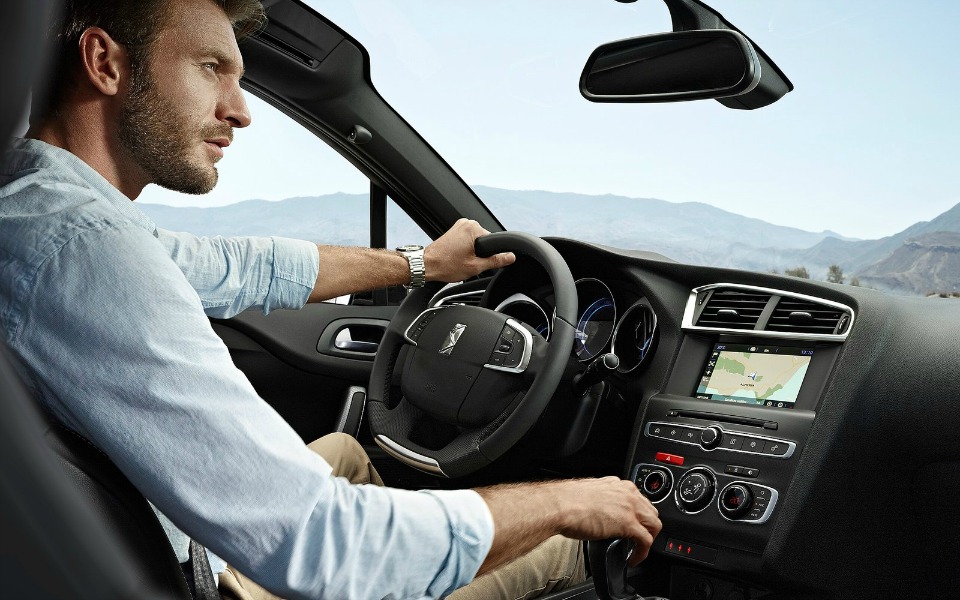 citroen-ds4_crossback-2016-1600-12