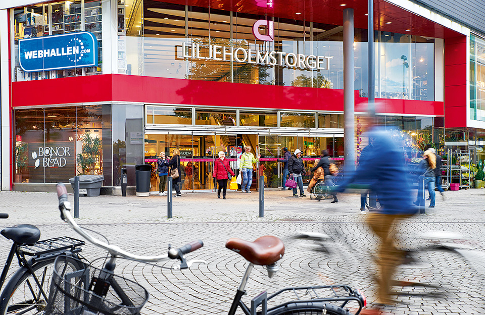 liljeholm-entrance-1