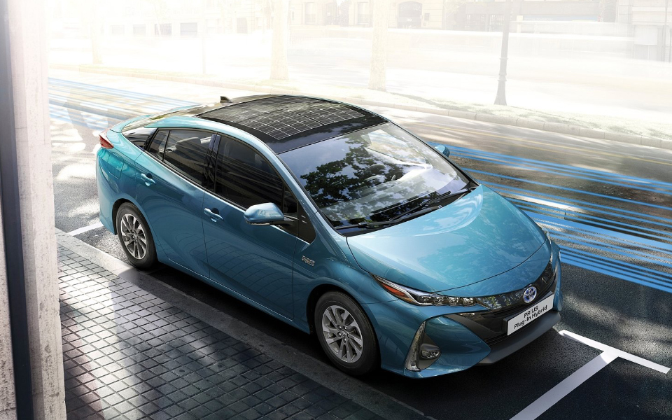 toyota-prius_plug-in_hybrid-2017-1600-0f