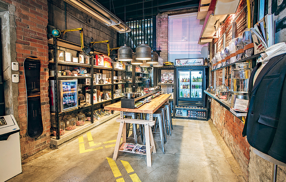 20151130-tokyosmoke-promo-0004