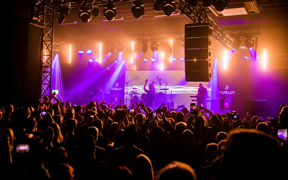 depeche-mode-private-concert-for-hublot-during-baselworld-5