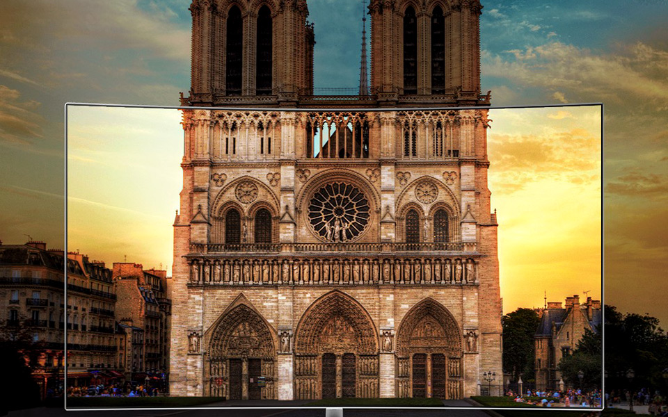 qled-global-launch-paris_2