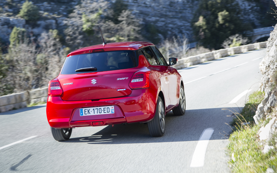 swift_rear-7_8-2-dynamic