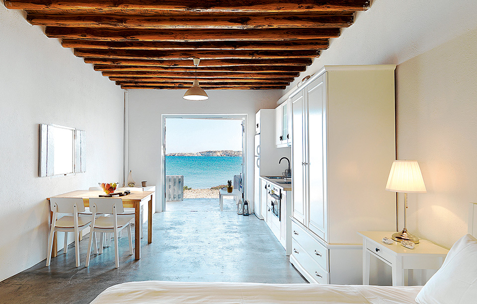 thalassa-beach-house-kimolos-1