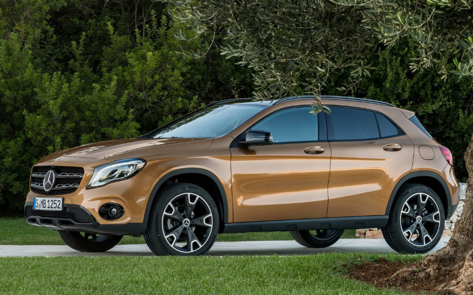 mercedes-benz-gla-2018-1600-03