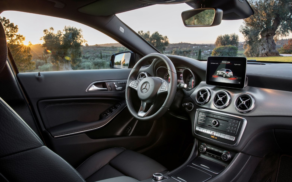 mercedes-benz-gla-2018-1600-24