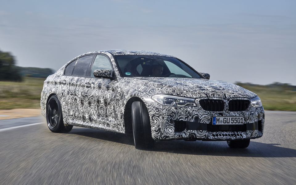 p90257546_highres_the-new-bmw-m5-with-