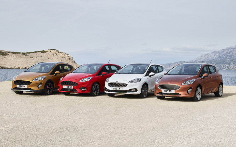 ford_fiesta2016_range_01-low