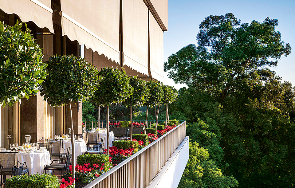 fs_lisbon_breakfast_terrace-29254_final