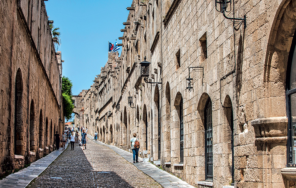 rhodes-001-old-town-dromos-ipoton--0050