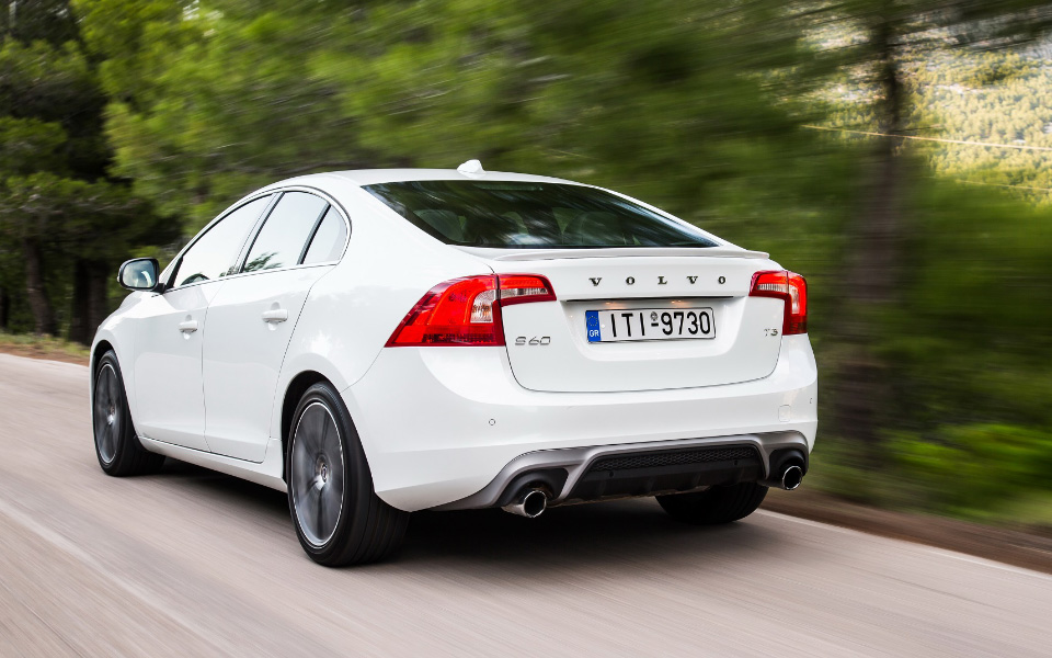 volvo-s60-t3-15-auto_5-1