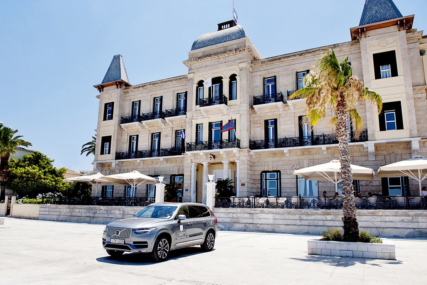 volvo--grand-hotel-poseidonion_1