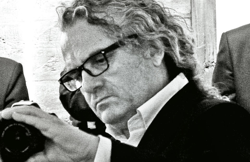 1981395_693844203972406_824273566