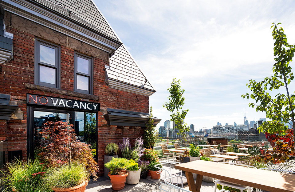 broadviewhotel-workerbee-final-00027-web