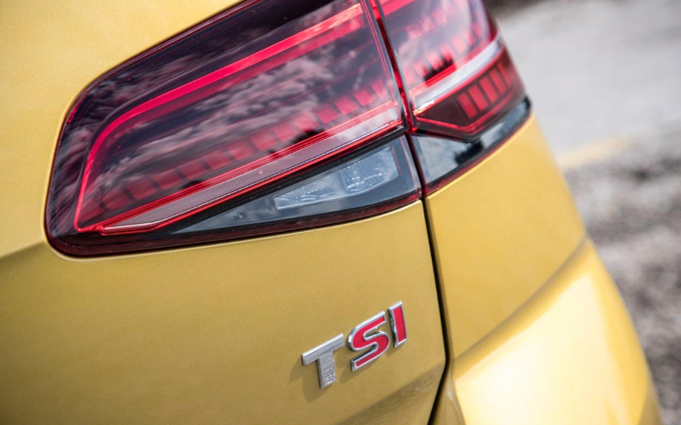 golf_15_tsi_045