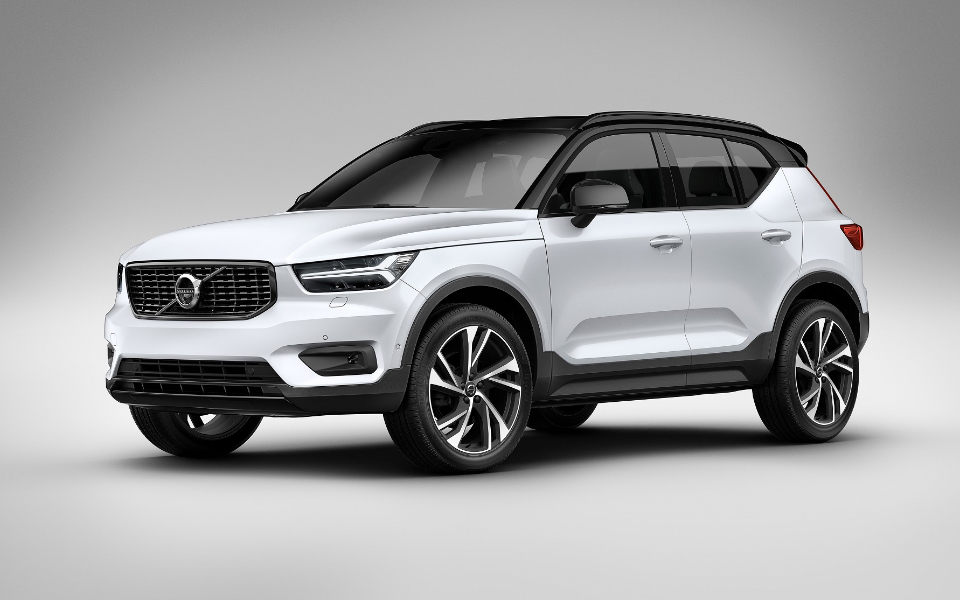 new-volvo-xc40_ext-front