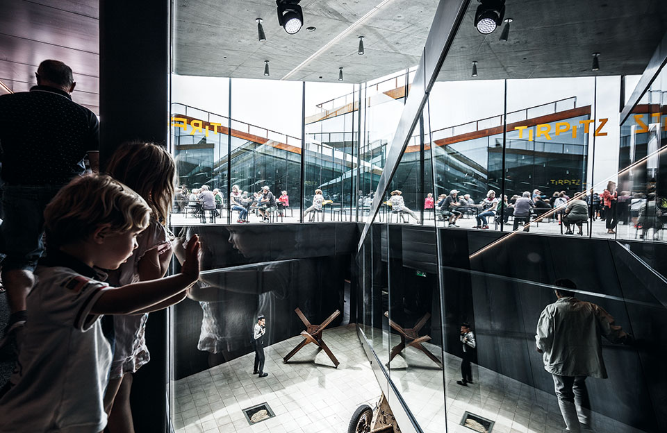 09-big-tirpitz-image-by-rasmus-hjortshoj