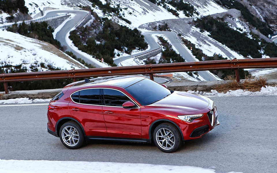 alfa_romeo-stelvio-2018-1600-10