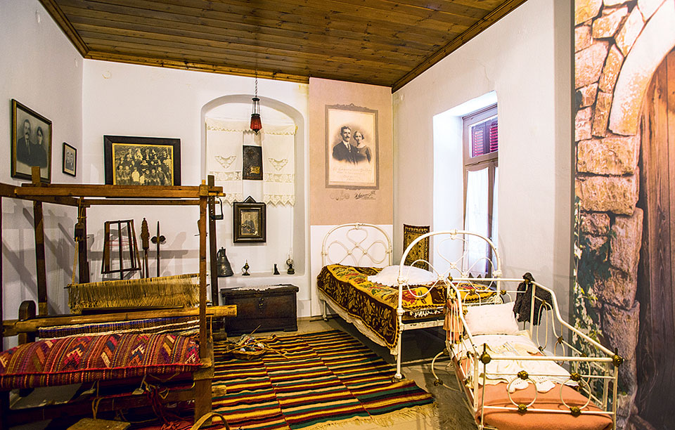 karpenisi-006-megalo-xorio-istoriko-laografiko-mousio---0195