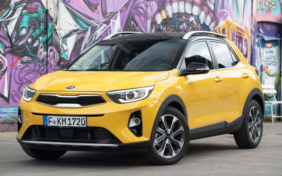 kia-stonic-2018-1600-03