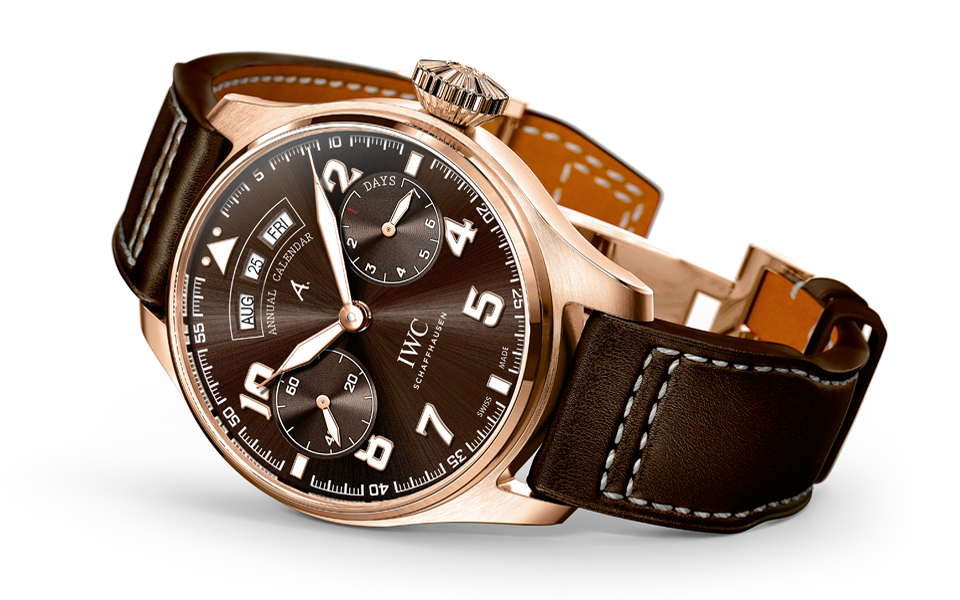 big-pilots-watch-annual-calendar-edition-antoine-de-saint-exupery-iw502706-lifestyle