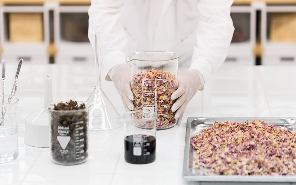 02862_korres_eam_s_margarita_nikitaki_low_res