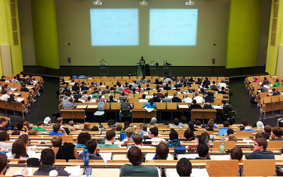 university-105709_1920