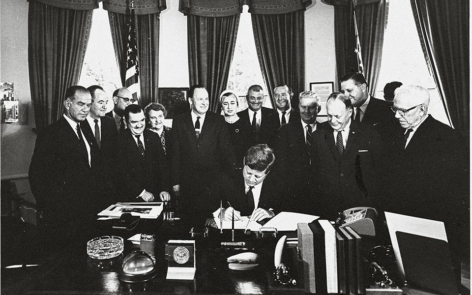 fulbright-and-kennedy_fulb