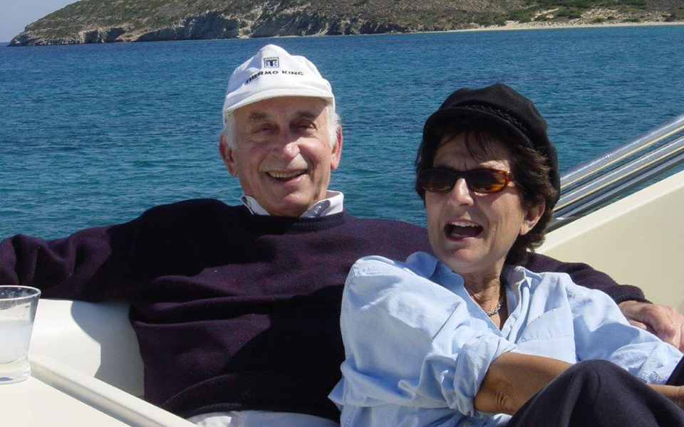 george--daphne-happy