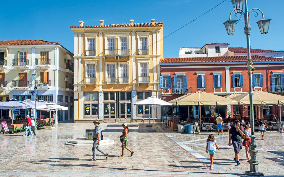 nafplio-006-platia-syntagmatos-0201