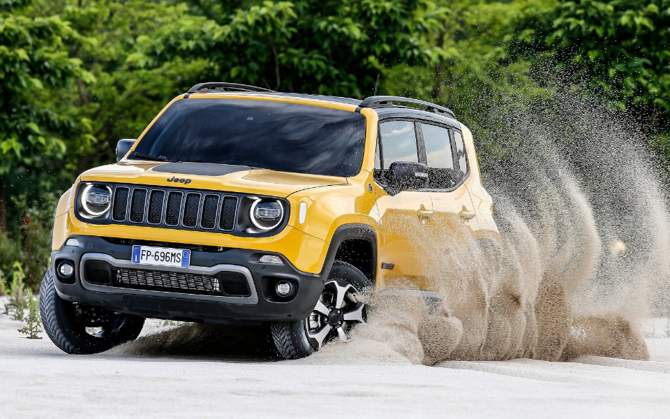 jeep-renegade-2019-1600-0b