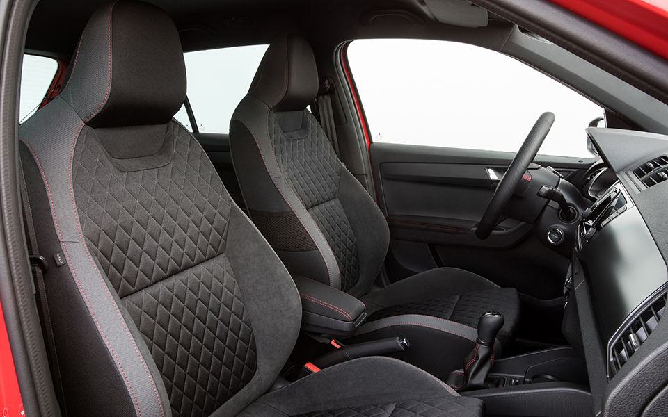 nea-skoda-fabia-monte-carlo_60