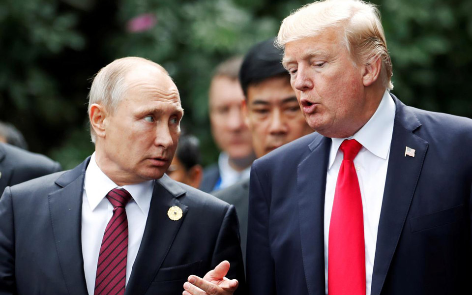 trump-putin3253