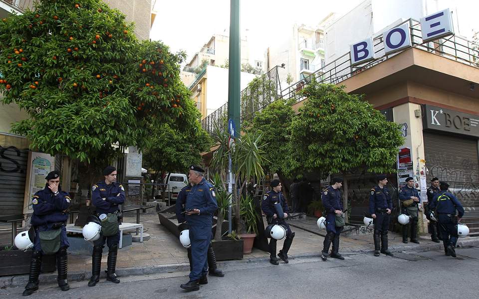 Με σχέδιο «Αλ Καπόνε»  η ΕΛ.ΑΣ. κατά «Ρουβίκωνα»-1