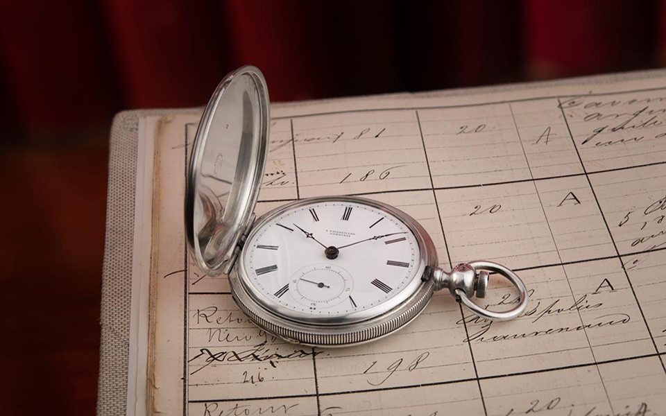 news-a-collector-finds-the-oldest-longines-watch-known-to-date-a-historical-discovery-for-the-brand-11-