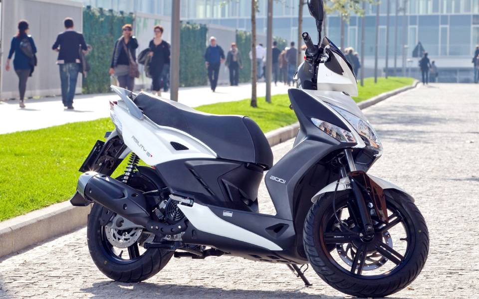 kymco-agility-16-200i-abs-euro4-7