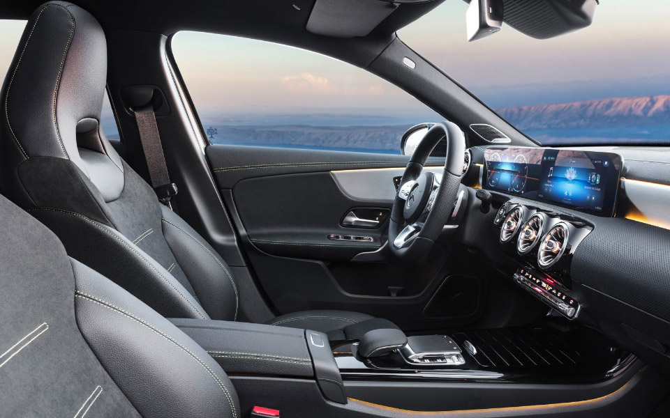 mercedes-benz-a-class-2019-1600-6a