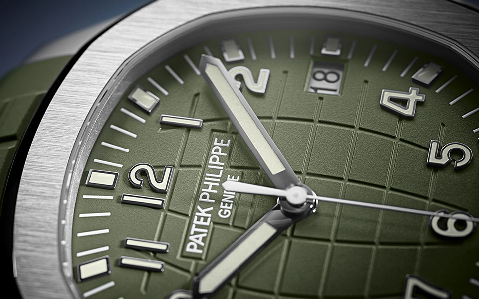 patek-philippe-aquanaut-khaki-green-5168g-010-009