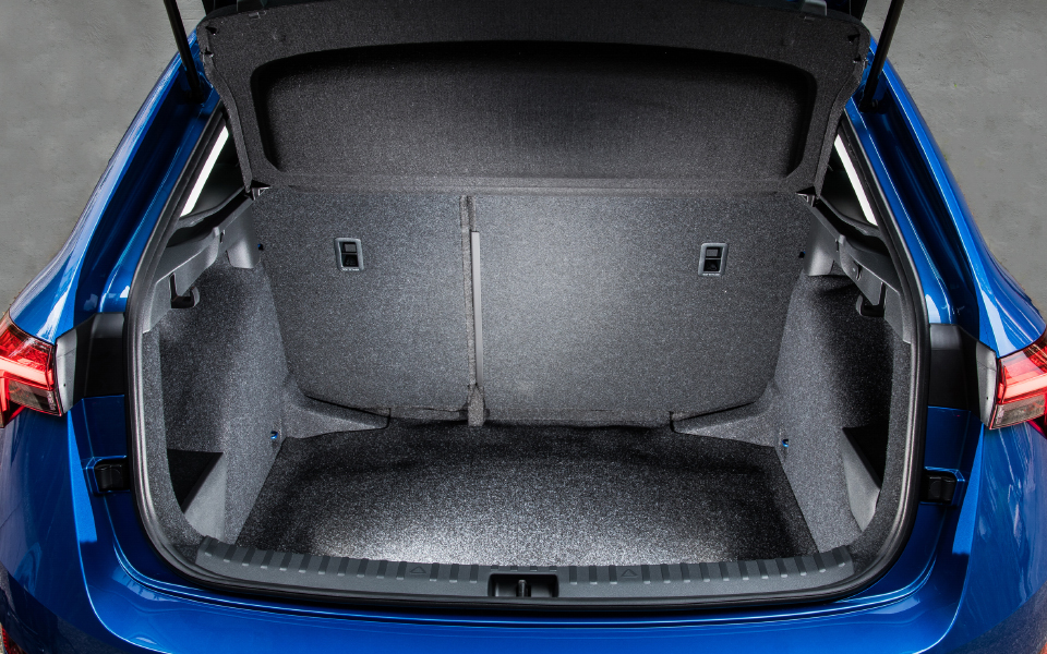 all-new-scoda-scala_blue_details_12