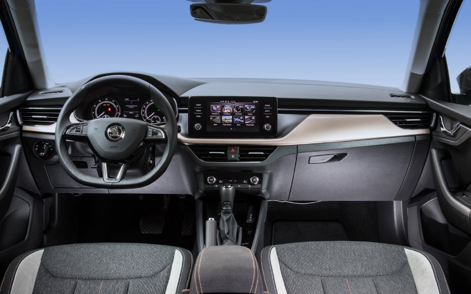 all-new-scoda-scala_blue_interior_1