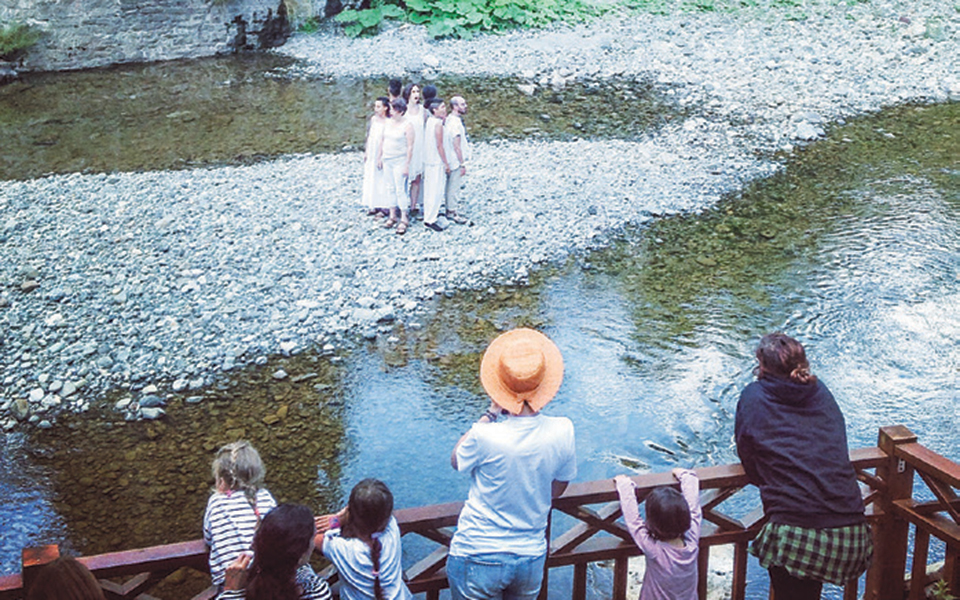 gkat_02_2407_page_1_image_0002