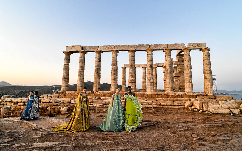 mary_katrantzou_summer2020_sounion_02
