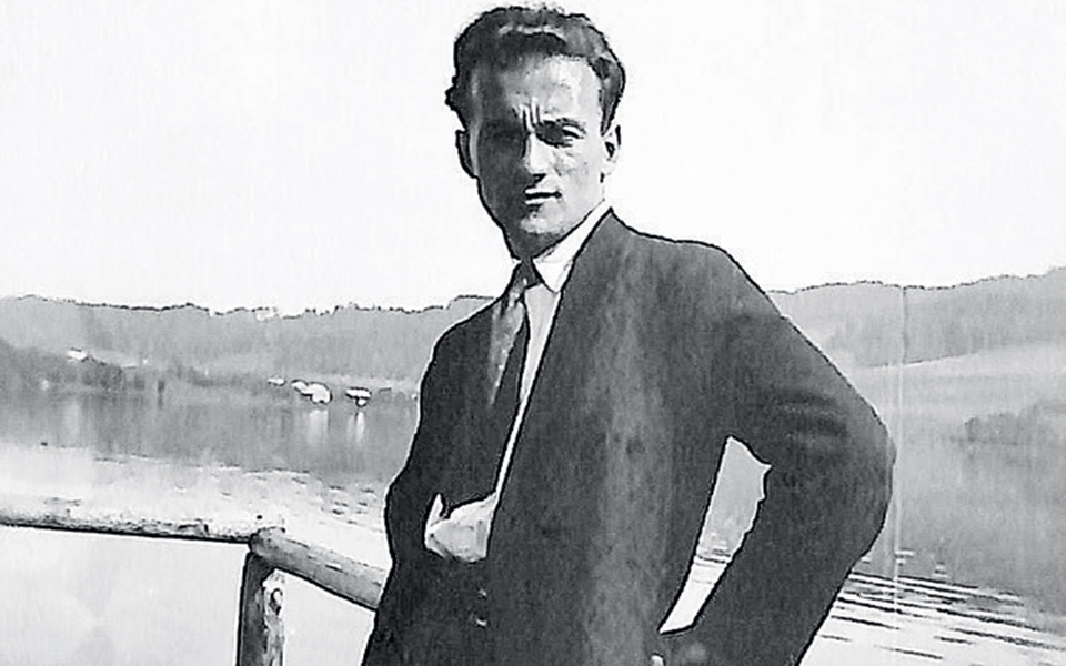 gkat_15_2911_page_1_image_0008