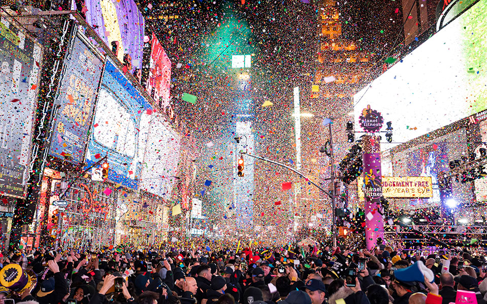 2020_new_years_eve_times_square_performances_12327jpg-7a2bd