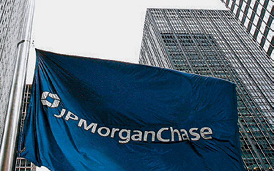 gkat_25_2301_page_1_image_0003