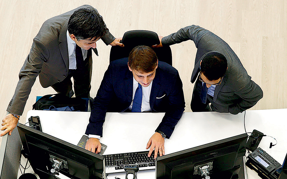 gkat_25_0102_page_1_image_0001