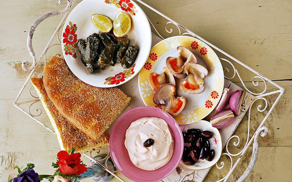 Αφιέρωμα: Τα πιο νόστιμα νηστίσιμα (31 συνταγές)-1