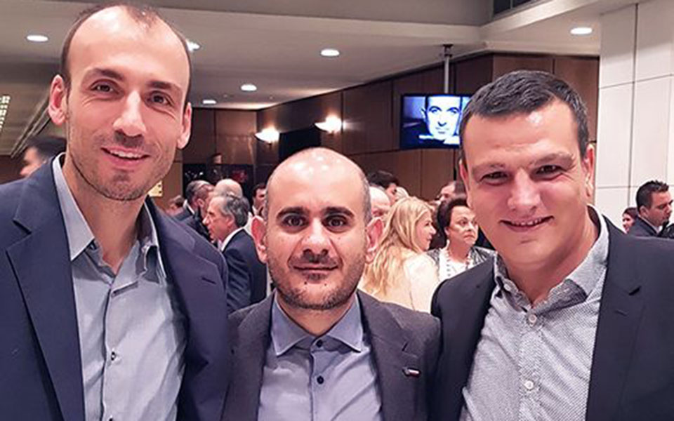 22sel24skroutz-founders-2